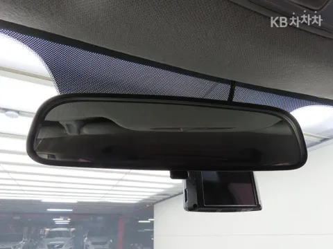 Kia Deluxe