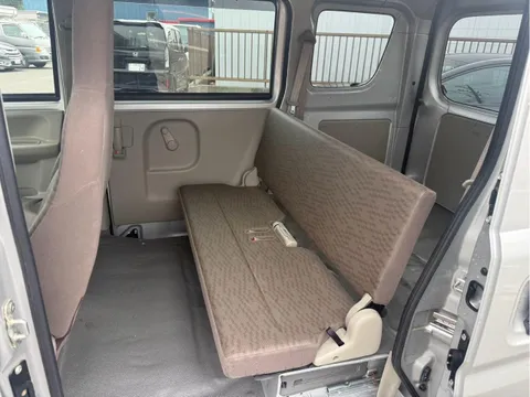 Nissan Clipper