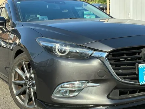 Mazda Axela Sport
