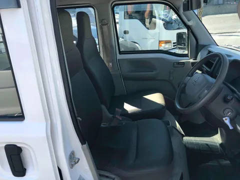 Mitsubishi Minicab Van