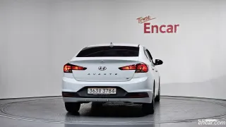 Hyundai Elantra (Avante)