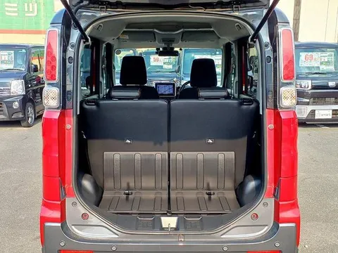 Suzuki Spacia Gear
