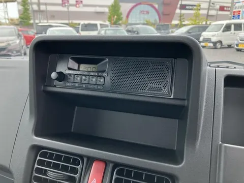 Nissan Clipper Truck