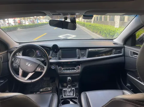 Hyundai Mistra