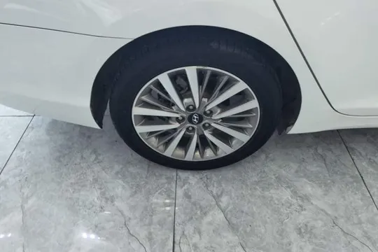 Hyundai Mistra