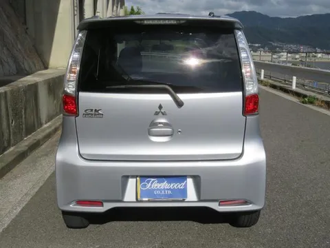 Mitsubishi eK Custom