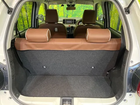 Daihatsu Mira Tocot
