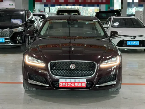 Jaguar XFL