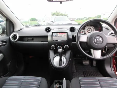 Mazda Mazda2 (Demio)