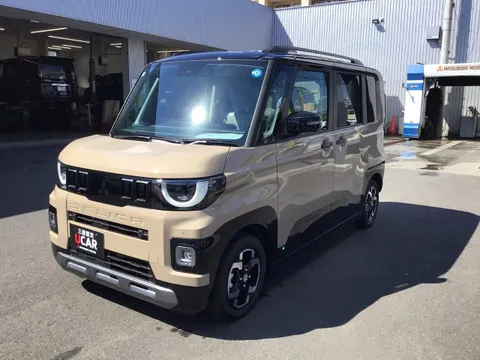 Mitsubishi Delica Mini