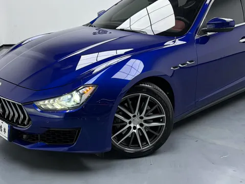 Maserati Ghibli