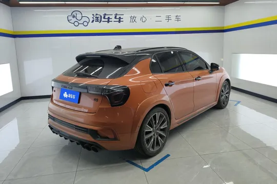 Lynk & Co 02