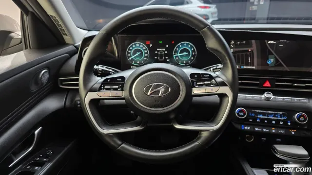Hyundai Elantra (Avante)
