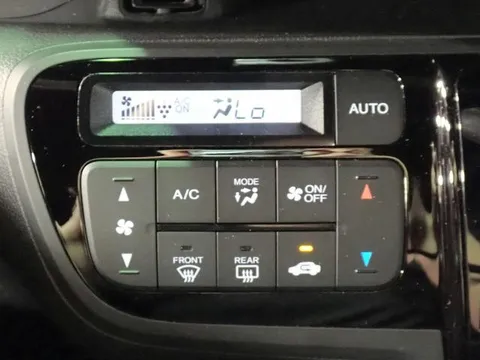 Honda N-BOX Slash