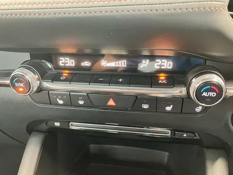 Mazda MAZDA3 Sedan