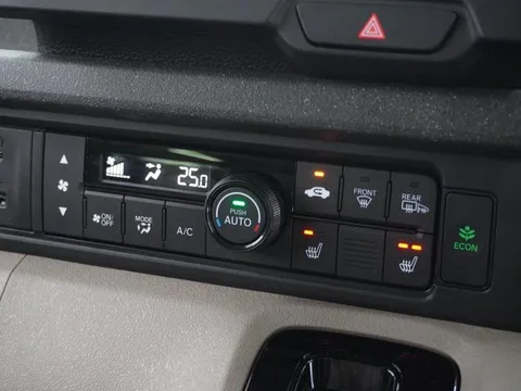 Honda N-BOX Joy