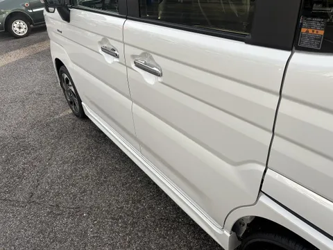 Suzuki Spacia Custom