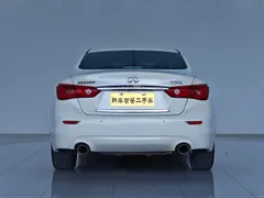 Infiniti Q50L
