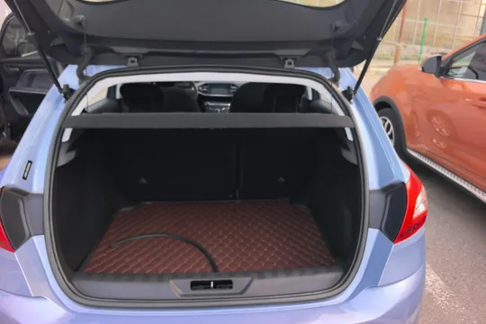 Peugeot 308S