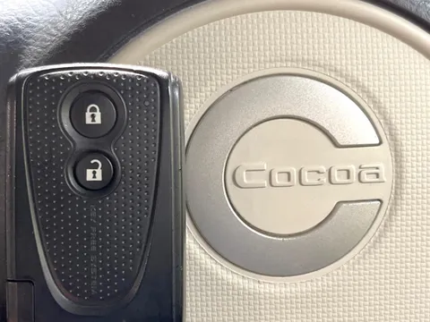 Daihatsu Mira Cocoa