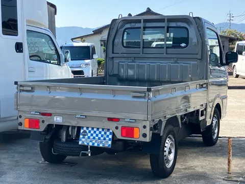 Nissan Clipper Truck