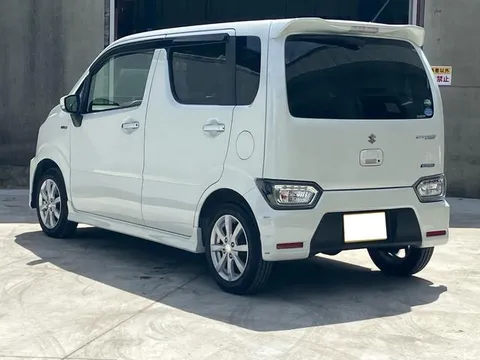 Suzuki Wagon R Stingray