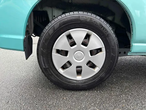 Toyota Pixis Van