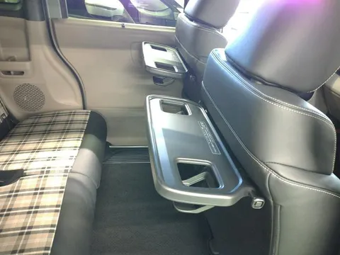 Honda N-BOX Joy