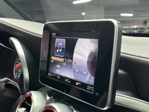 Mercedes-Benz Mercedes-Benz GLC