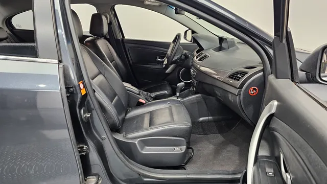 Renault SM3