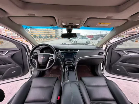 Cadillac XTS