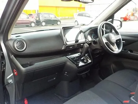 Mitsubishi eK X