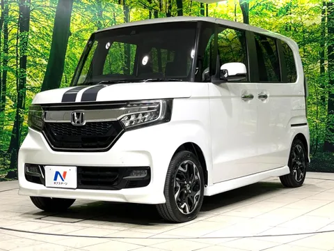 Honda N-BOX Custom