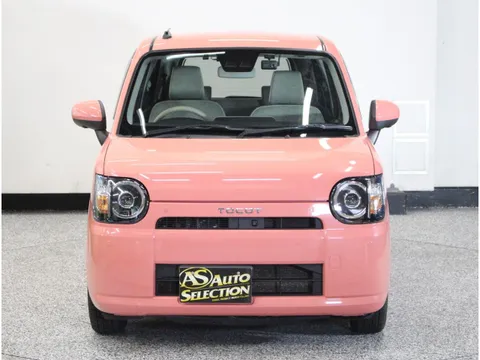 Daihatsu Mira Tocot