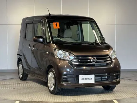 Nissan Dayz Roox
