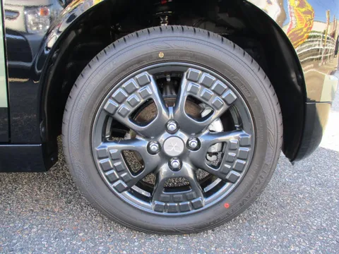 Mitsubishi Delica Mini