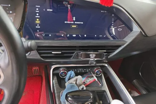 Geely Monjaro