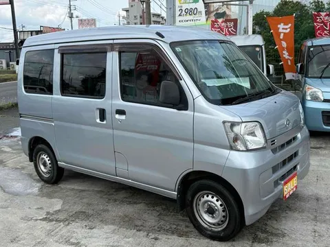 Daihatsu Hijet Cargo
