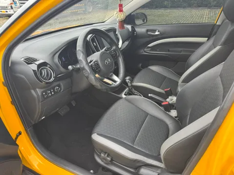 Kia KX1