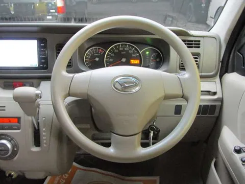 Daihatsu Atrai Wagon