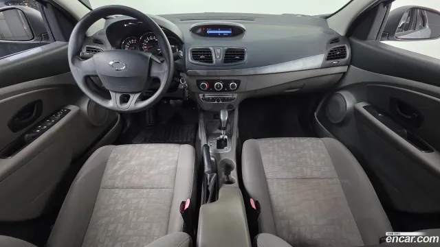 Renault SM3