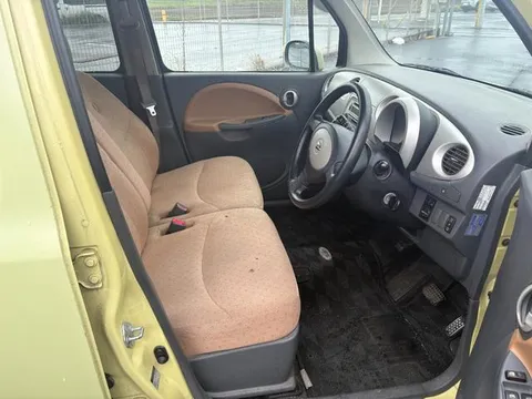 Daihatsu Move Latte