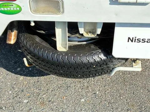 Nissan Clipper Truck