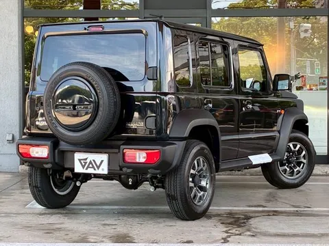 Suzuki Jimny Nomade
