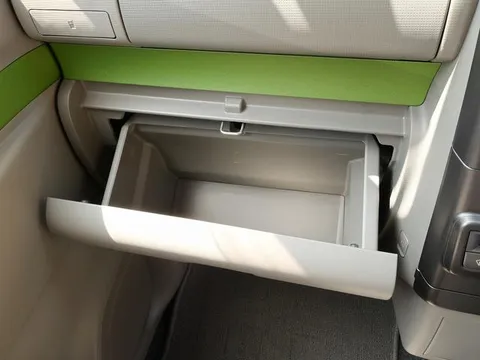 Toyota Pixis Space