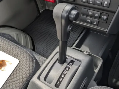 Nissan Clipper Truck