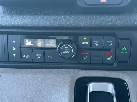 Honda N-BOX Joy