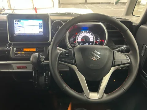 Suzuki Spacia Custom