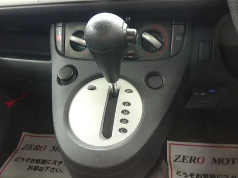 Subaru R2