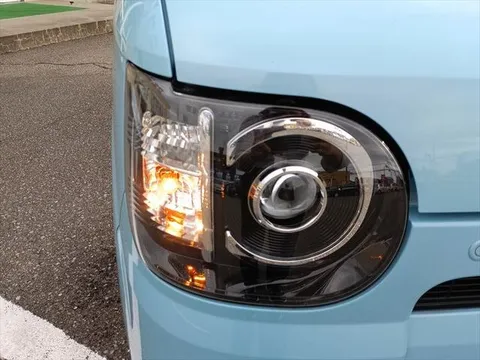 Daihatsu Mira Tocot
